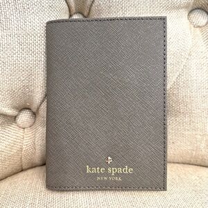 NEW Kate Spade Mikas Pond Slim Passport Holder Case WLRU1811 Leather Cliff Grey